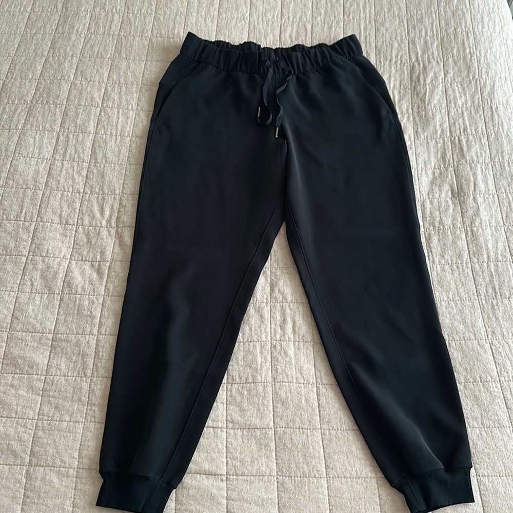 Lululemon Black Joggers - Like New
